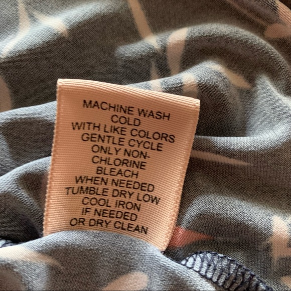 Philosophy Navy V-Neck Blouse * Med Petite - Picture 6 of 12